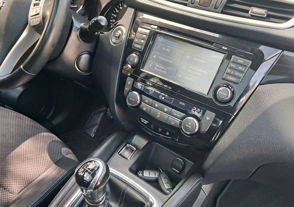 Nissan Qashqai cena 49800 przebieg: 120000, rok produkcji 2015 z Lublin małe 781